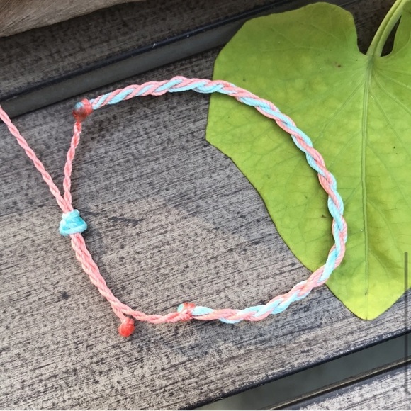🌻Beautiful Adjustable Coral Bracelet Set🌻 - Picture 6 of 7